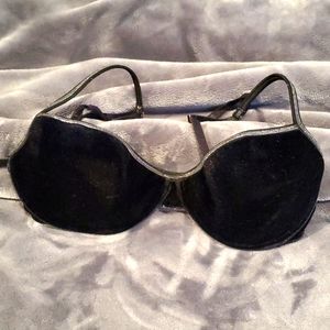 💕Victoria's Secret Black Velvet bra with silver trim size 34C underwire padded